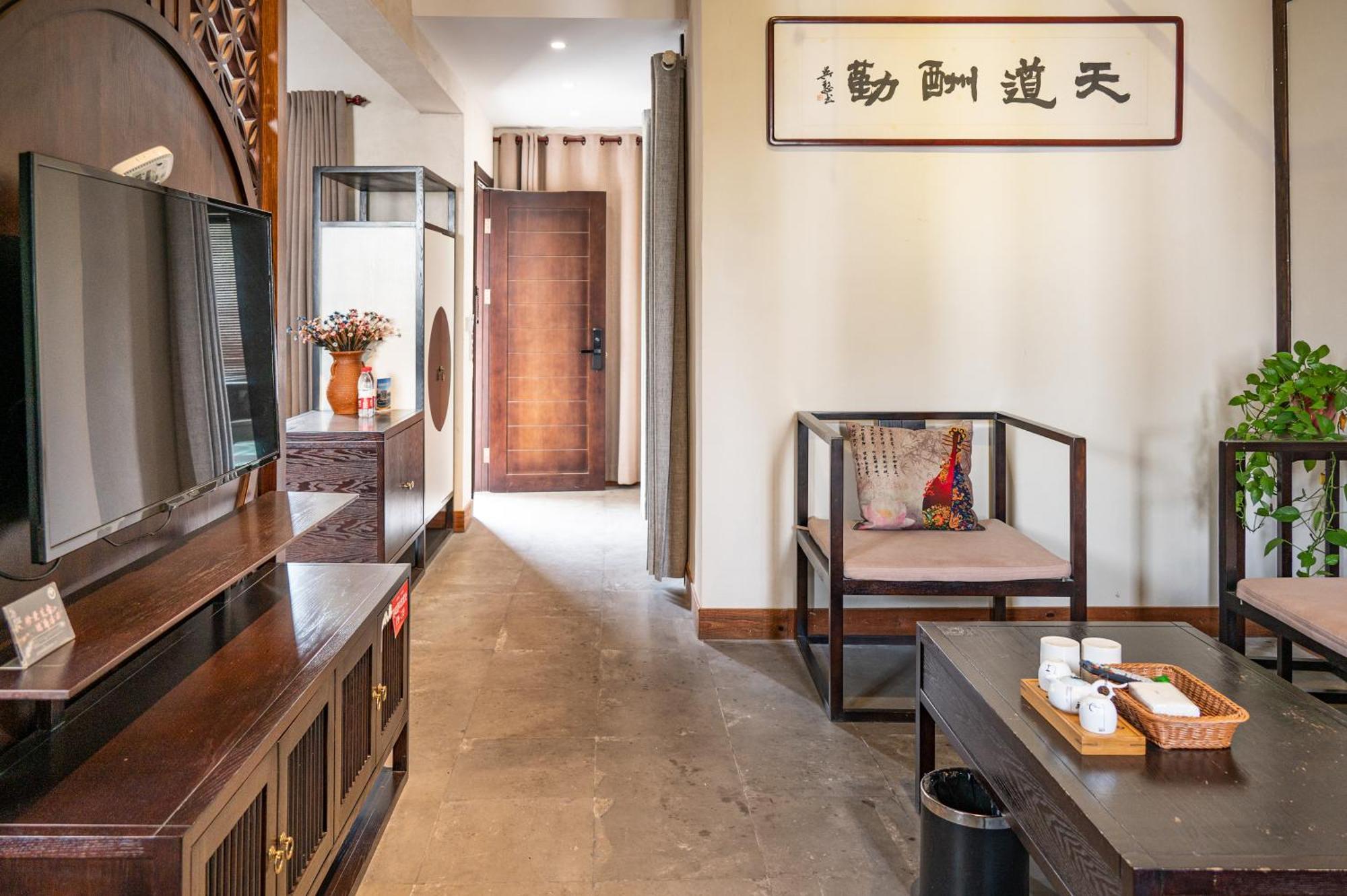 Tingjian Musu Private Soup Design Homestay - South Gate Of Wuzhen Xizha Scenic Area Tongxiang Buitenkant foto