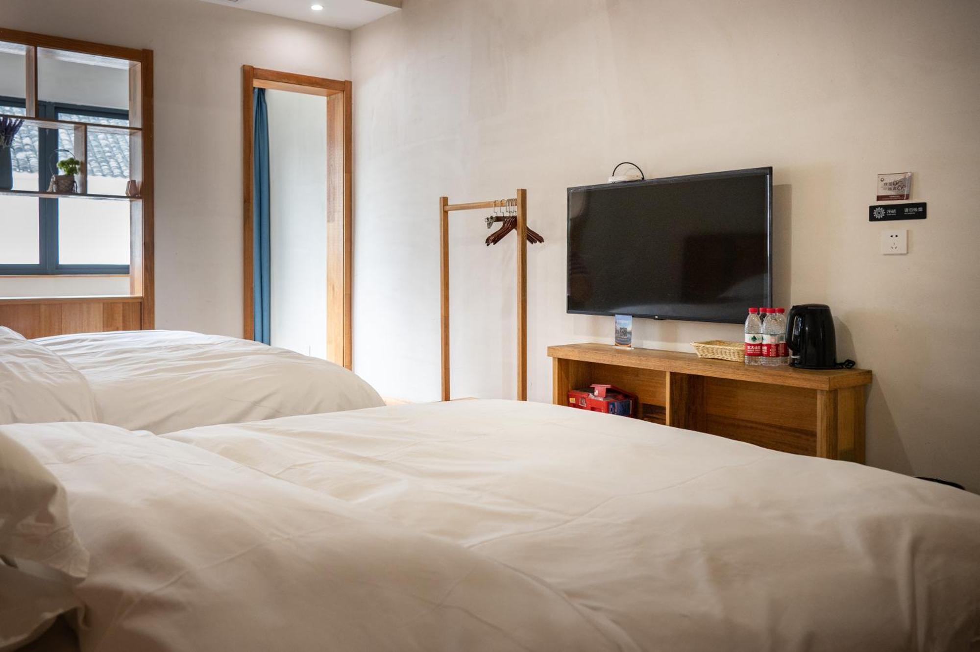 Tingjian Musu Private Soup Design Homestay - South Gate Of Wuzhen Xizha Scenic Area Tongxiang Buitenkant foto