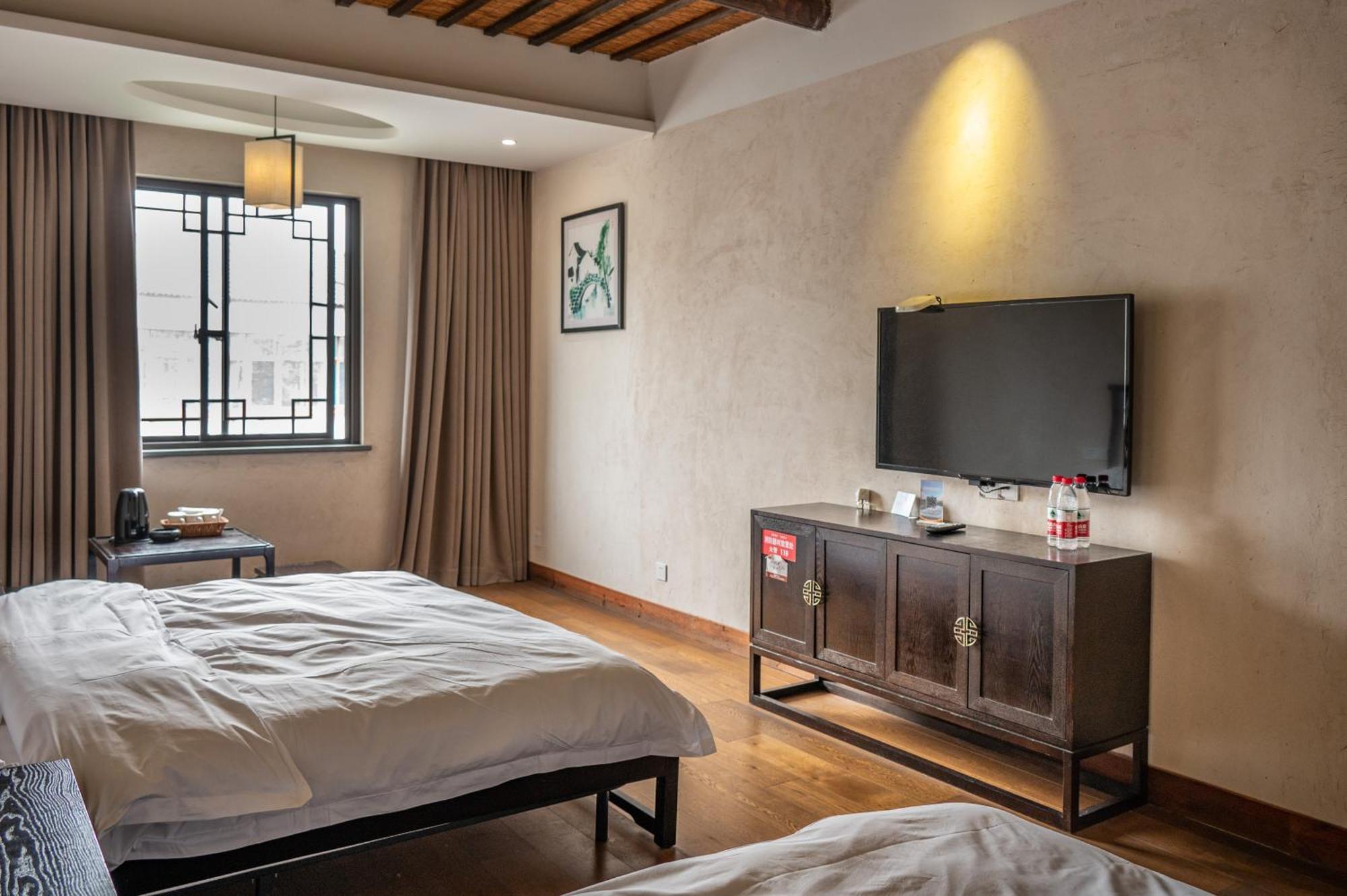 Tingjian Musu Private Soup Design Homestay - South Gate Of Wuzhen Xizha Scenic Area Tongxiang Buitenkant foto